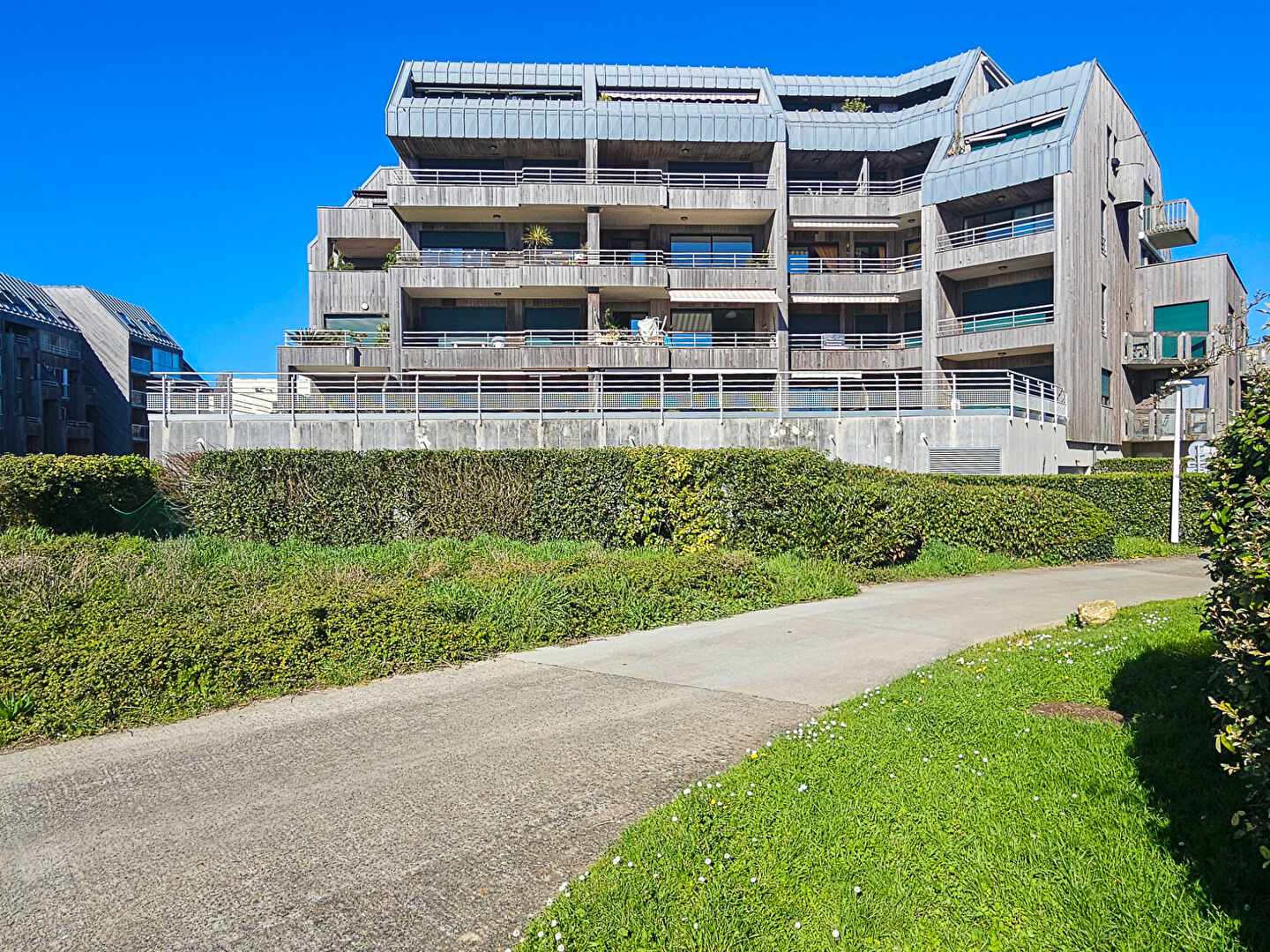 Appartement  T5 à vendre Rochelle (La) 17000