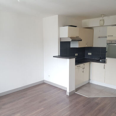 Appartement 3 pièces 800 €
