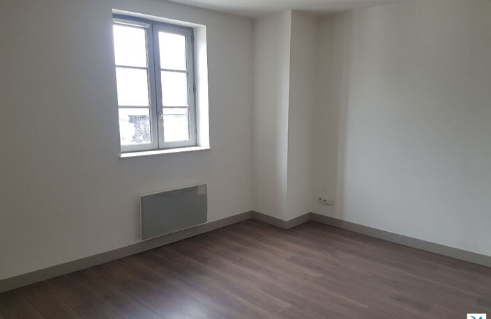 F3 46 m2 -  ROUEN VIEUX MARCHÉ — photo 3