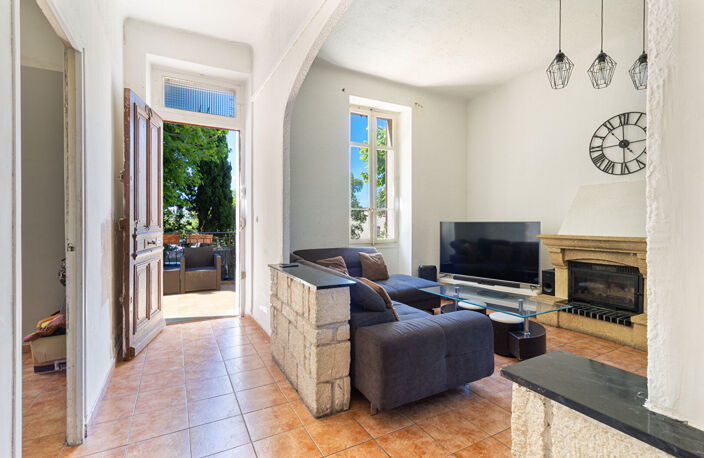 Maison 7 pièces sur 800m2 parcelle 13015 Marseille — photo 4