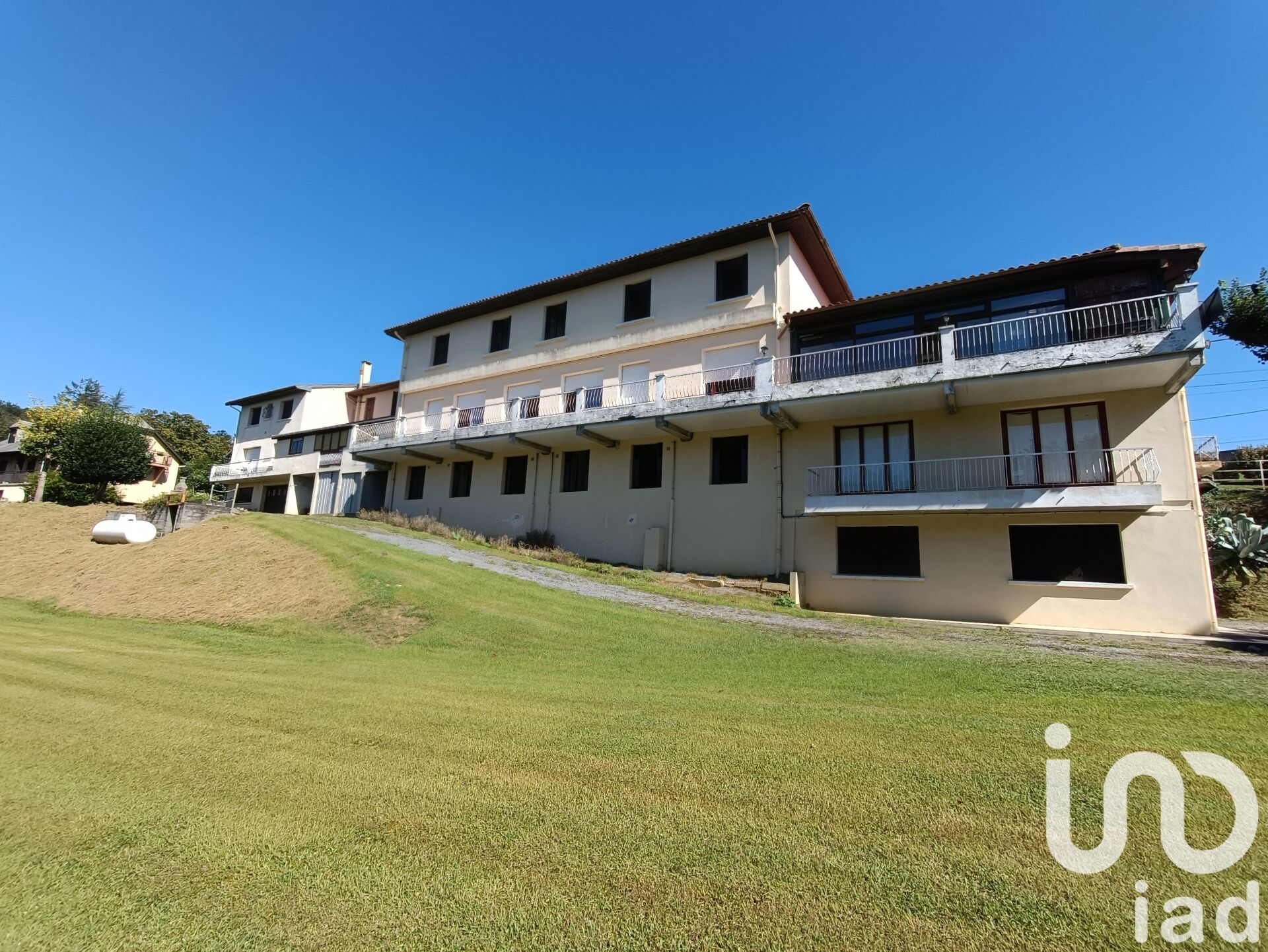 Vente Immeuble 917 m² - Photo 4