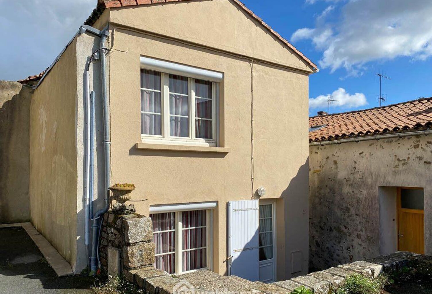 Maison de ville - 93m² - Pouzauges — photo 1