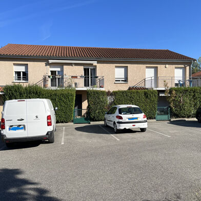 Appartement 2 pièces 900 €