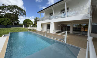 Maison 4 Pièces 165 m² à vendre à Les Abymes (97142)