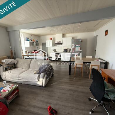 Immeuble  214000 €