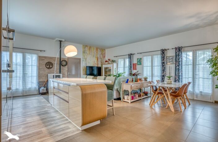 Contemporaine de 4 pièces principales — photo 2