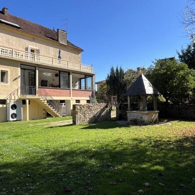 Maison 7 pièces 351648 €