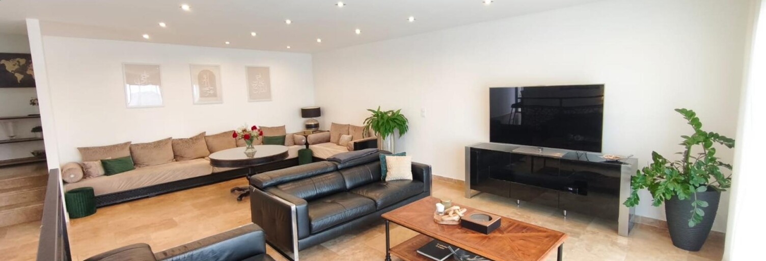 Maison 7 Pièces 180 m² à vendre à Saint-Étienne (42000)