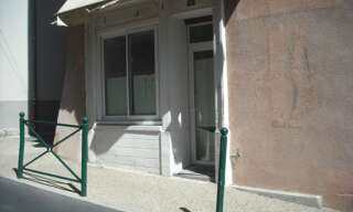 Immeuble  144 m² à vendre à Cazouls-lès-Béziers (34370)