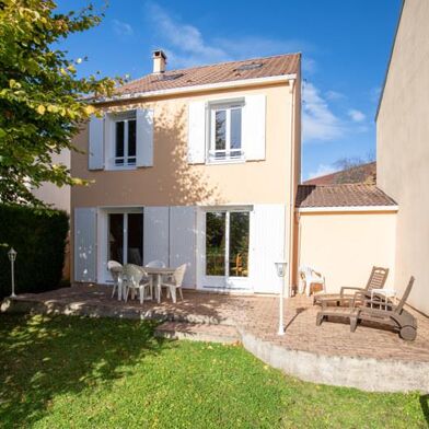 Maison 6 pièces 450000 €