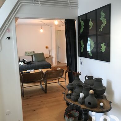 Appartement 5 pièces 302000 €