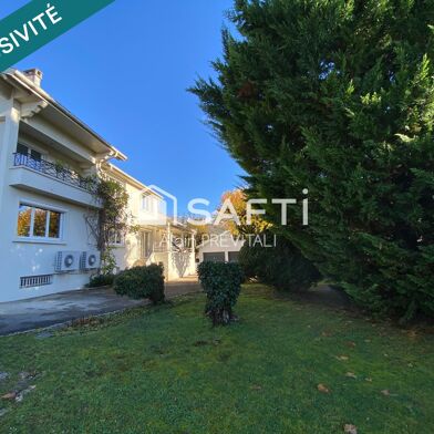 Maison 12 pièces 325000 €