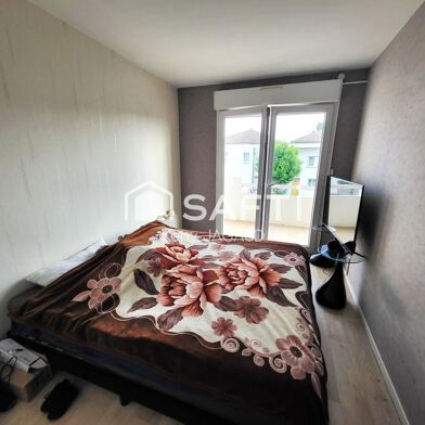 Appartement 3 pièces 135000 €