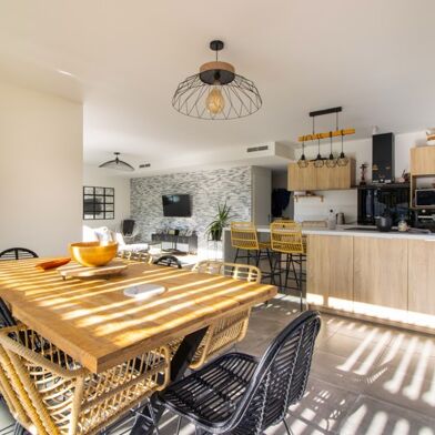 Maison 5 pièces 560304 €