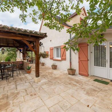 Maison 5 pièces 301815 €