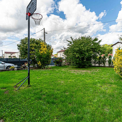 Maison 5 pièces 349000 €