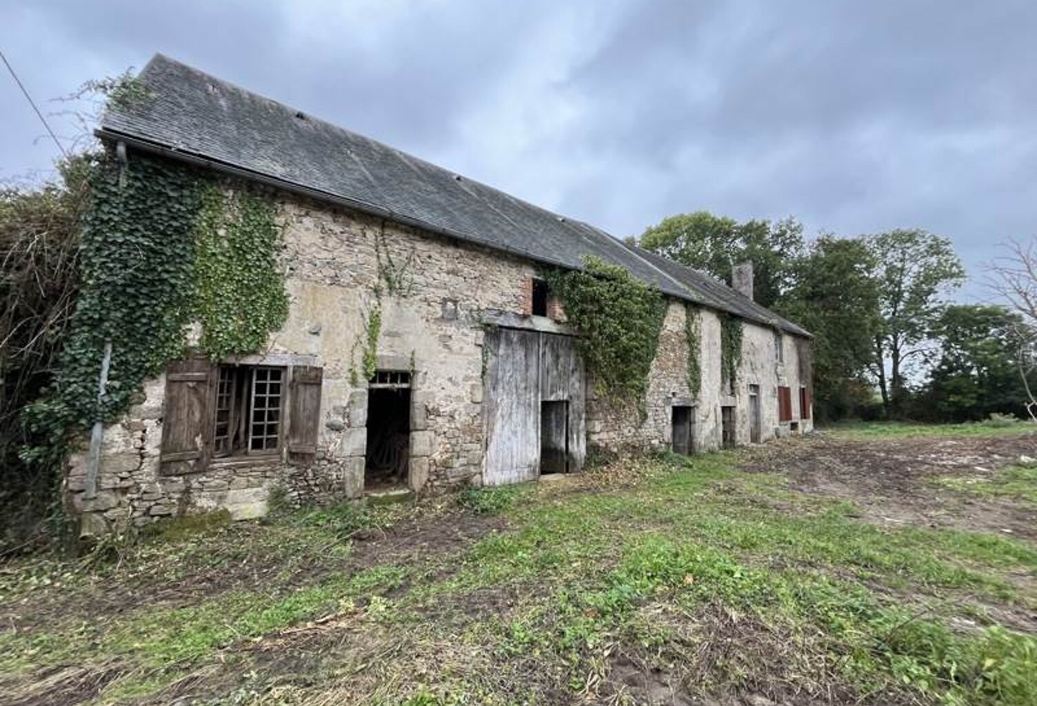 Vente maison 4 pièces 200 m² La Souterraine (23300) — photo 1