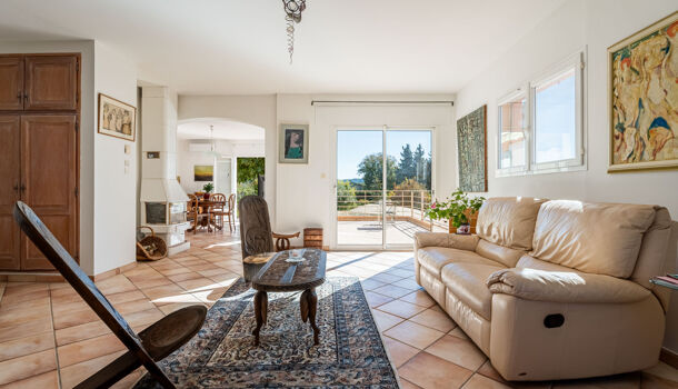 Villa / Maison 6 pièces  à vendre Marseille 11eme 13011