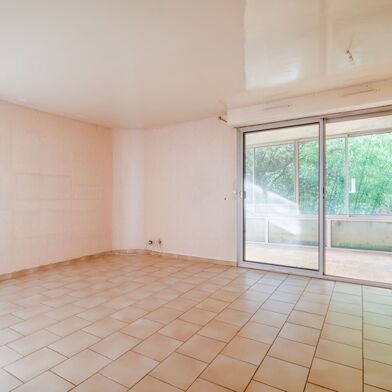 Appartement 3 pièces 369600 €