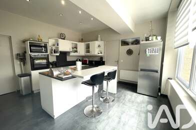 Maison 8 pièces 374000 €