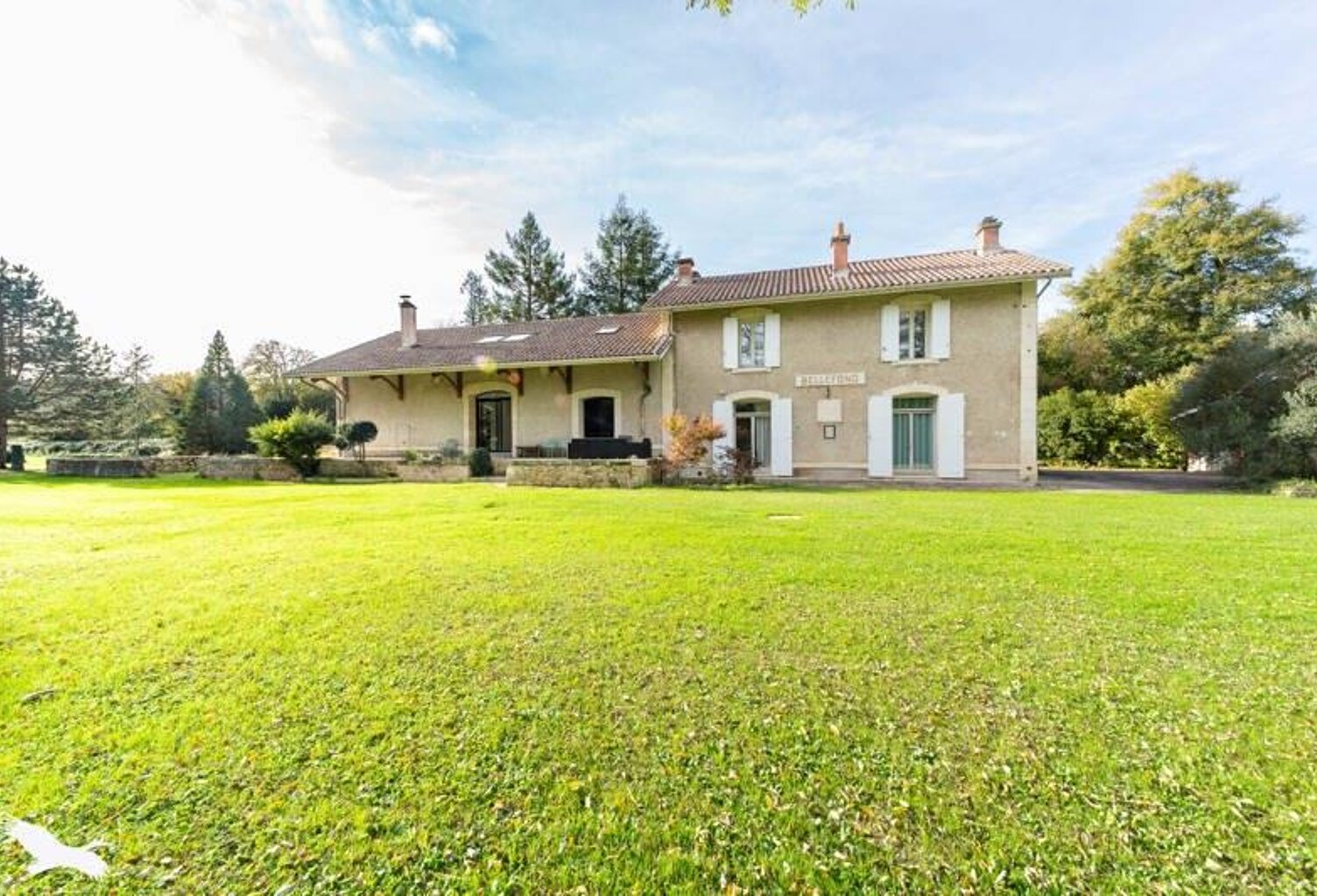 Vente maison 9 pièces 290 m² Bellefond (33760) — photo 1