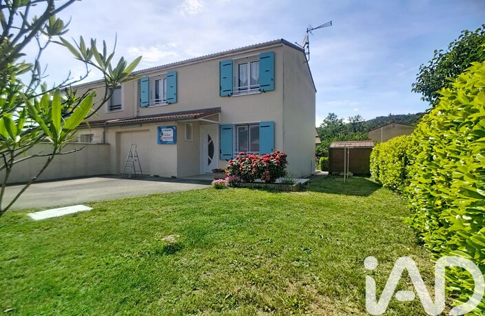 Vente Maison/villa 4 pièces — photo 2