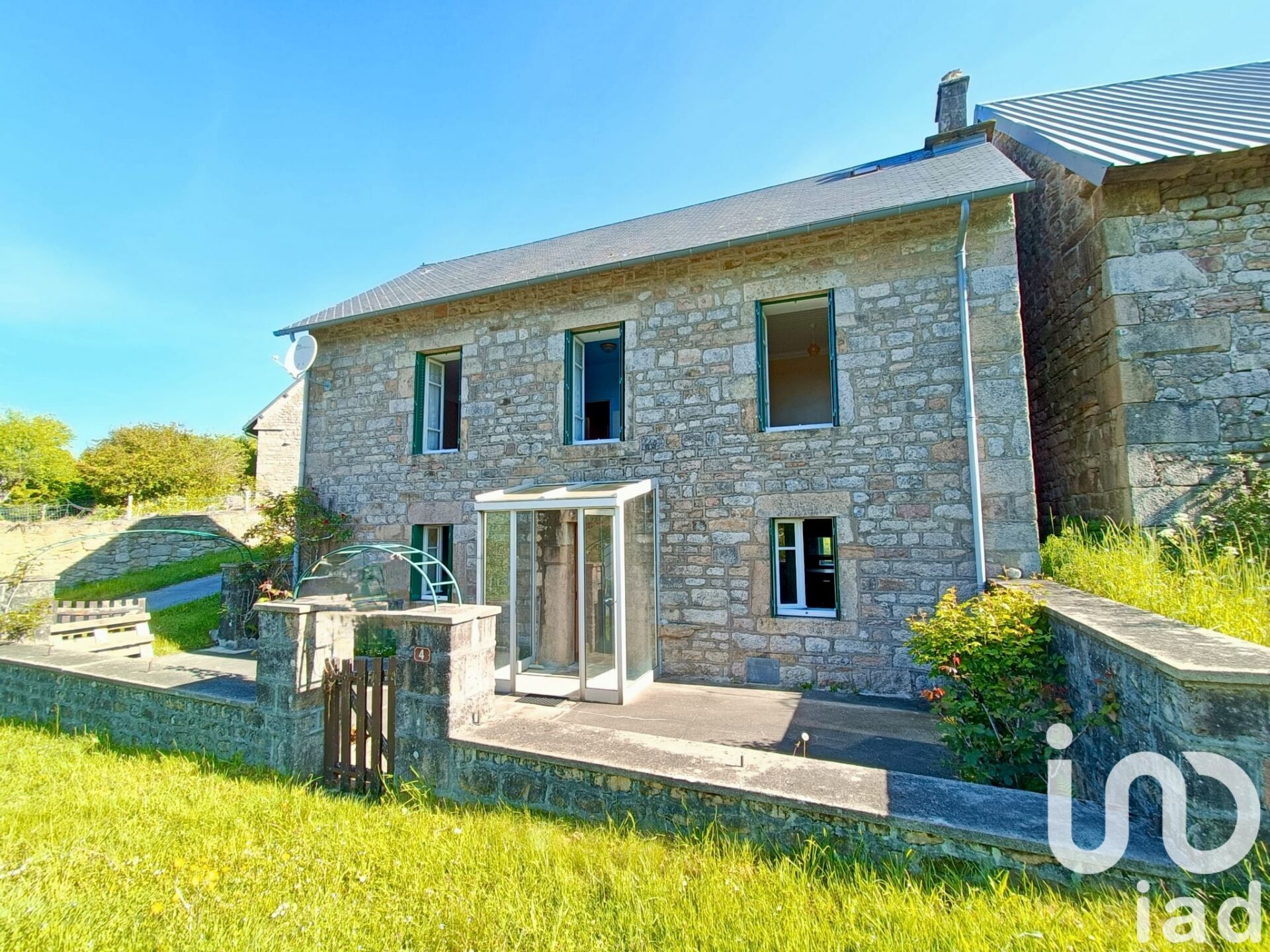 Peyrelevade - 90m² - 5p. - 4ch.