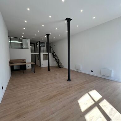 Appartement 5 pièces 250500 €