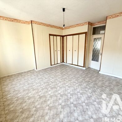 Maison 6 pièces 111000 €