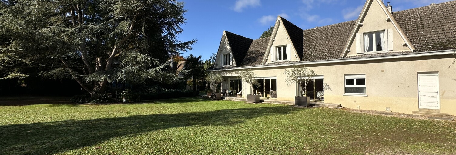 Maison 15 Pièces 340 m² à vendre à Issoudun (36100)