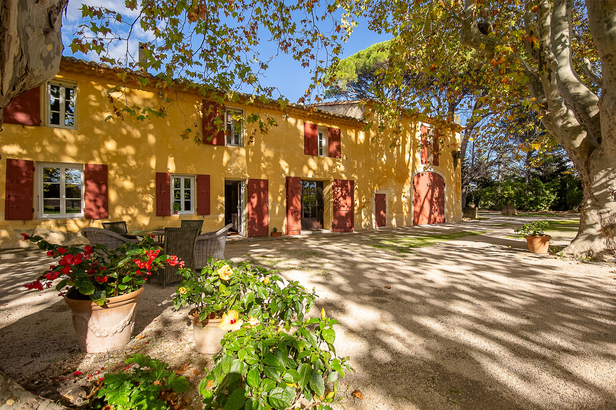 Propri&eacute;t&eacute;  T10 à vendre Velaux 13880