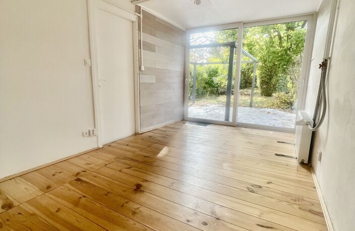 Vente Maison de ville 5 pièces — photo 2
