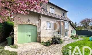 Maison 5 Pièces 115 m² à vendre à Galluis (78490)