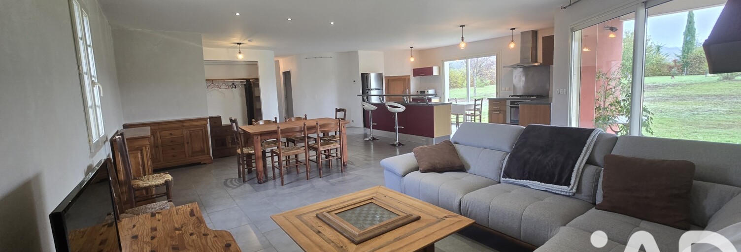 Maison 5 Pièces 144 m² à louer à Anglars-Juillac (46140)