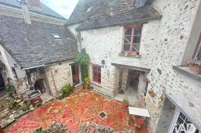 Maison 9 pièces 398000 €