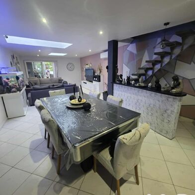 Maison 4 pièces 247000 €