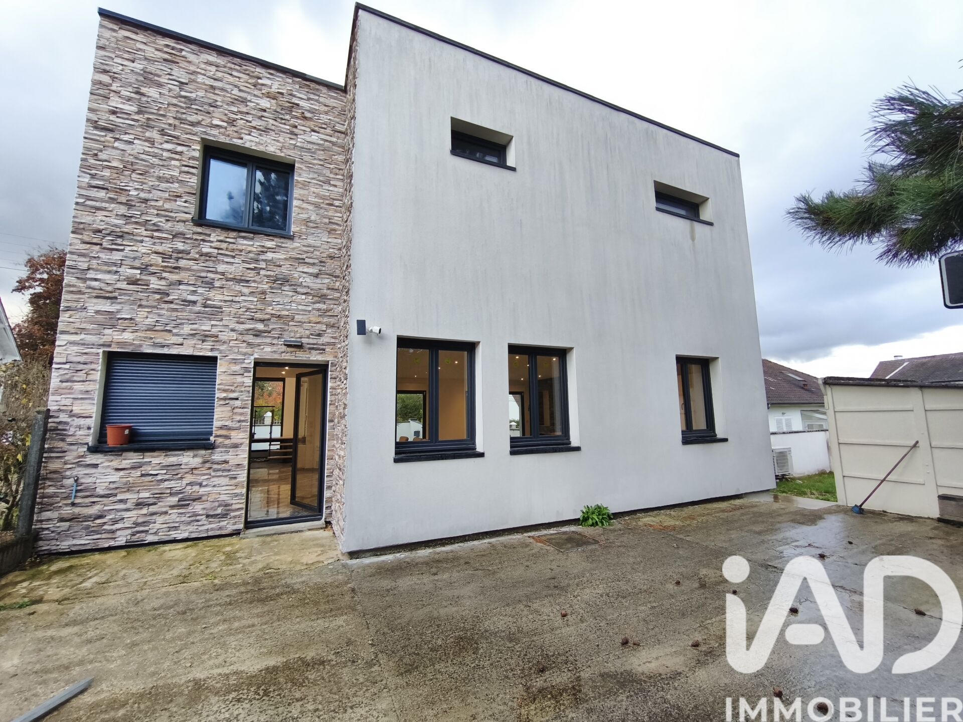 Vente Maison/villa 5 pièces - Photo 3