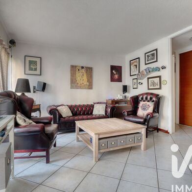 Appartement 4 pièces 176000 €