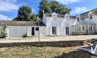 Maison 8 Pièces 186 m² à vendre à Montgé-en-Goële (77230)