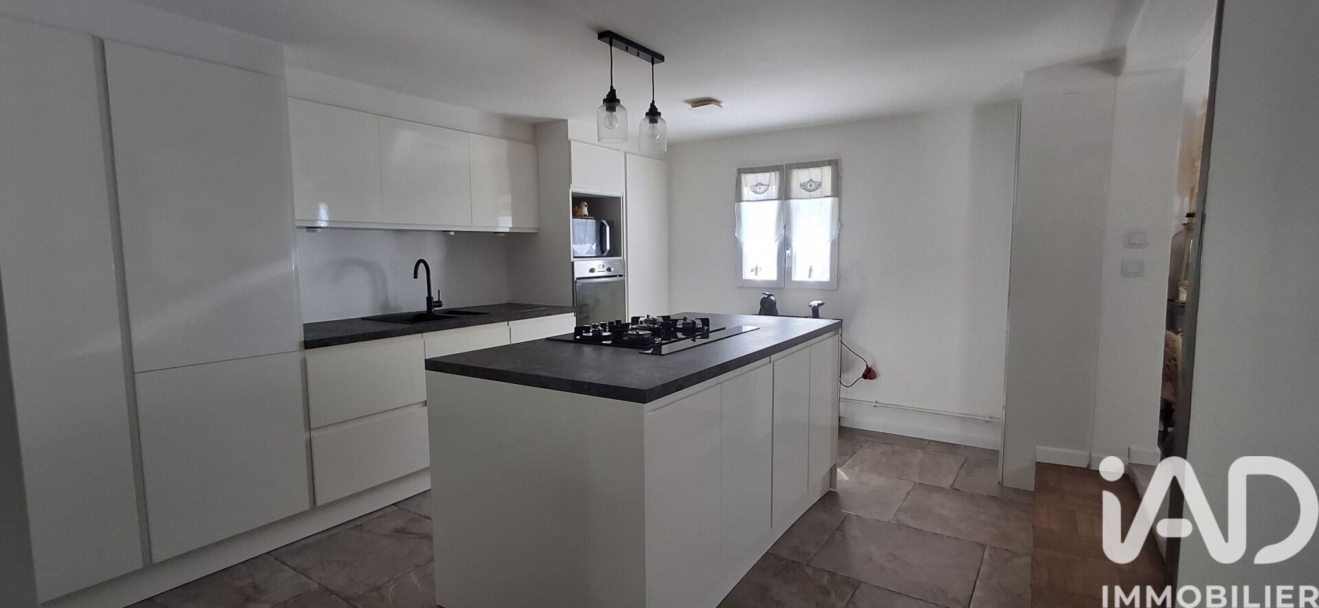 Vente Maison/villa 8 pièces - Photo 5