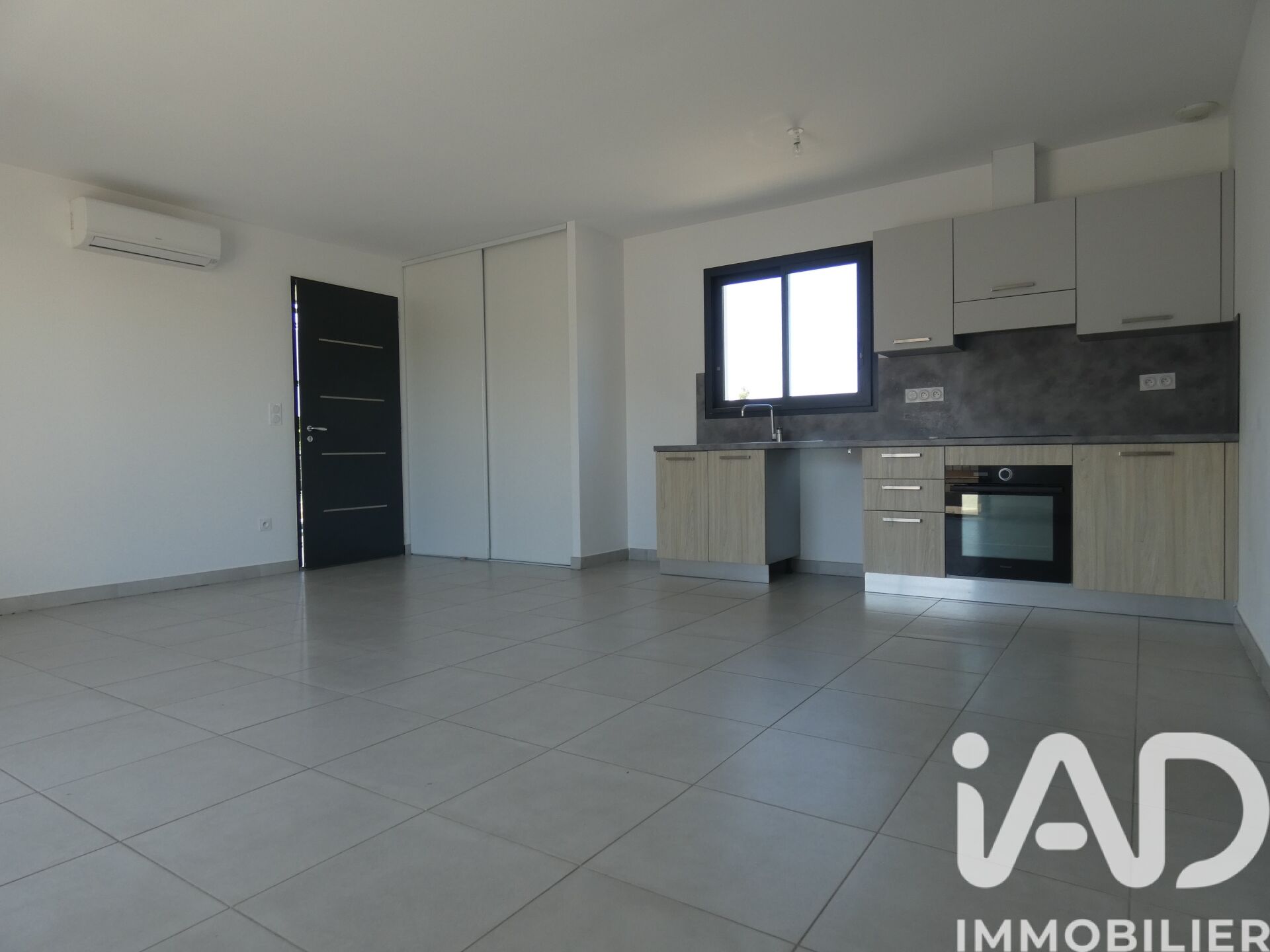 Vente Appartement 3 pièces - Photo 2