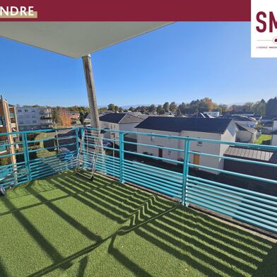 Appartement 4 pièces 240000 €