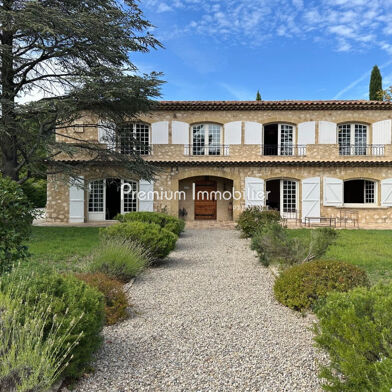 Maison 8 pièces 1750000 €