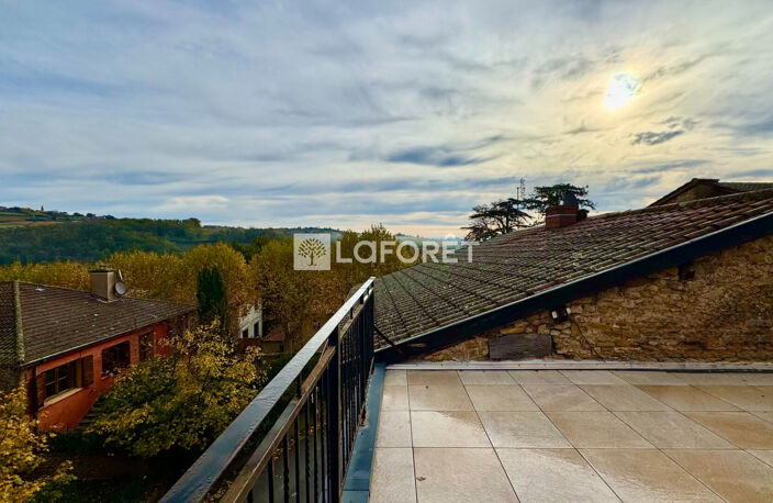 Maison Le Bois D Oingt 3 pièce(s) 93 m2 + toit terrasse — photo 2