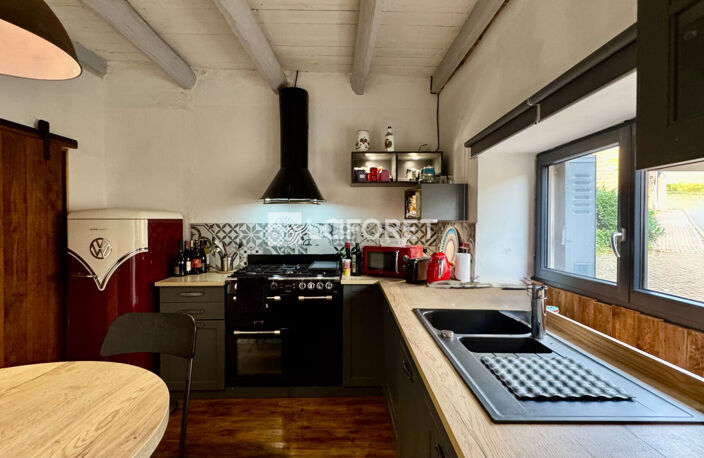 Maison Le Bois D Oingt 3 pièce(s) 93 m2 + toit terrasse — photo 4