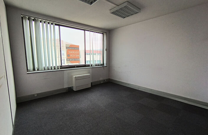 Bureaux Aucamville 76.78m² — photo 2
