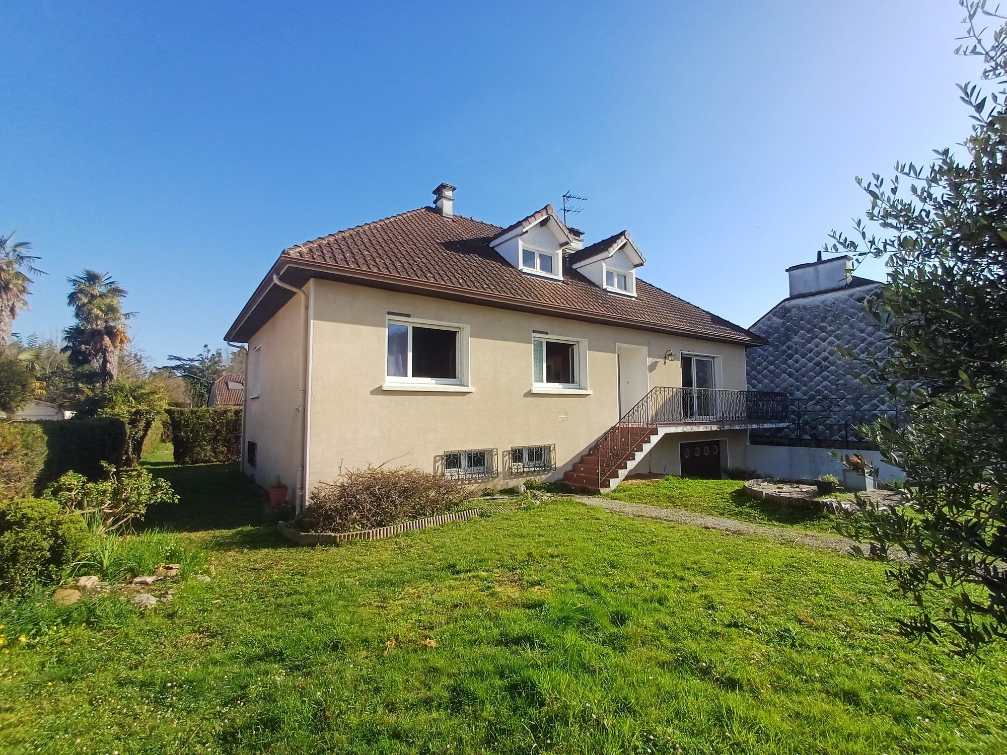 Villa / Maison 4 pièces  à vendre Gelos 64110