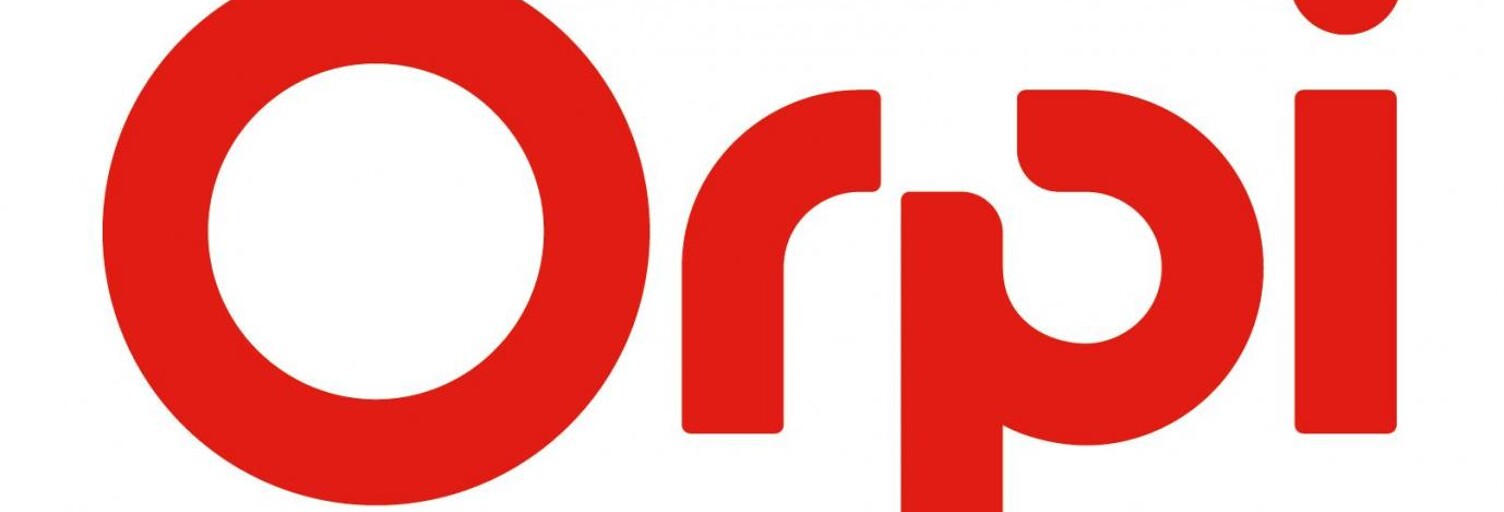 property.type.service   m² à vendre à Chambonas (07140)