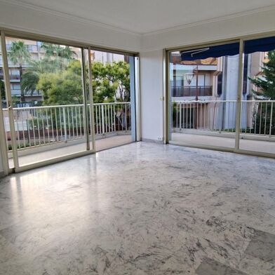 Appartement 4 pièces 1800 €