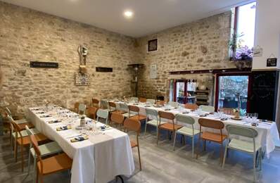 Magnac sur Touvre. Fonds de commerce bar - restaurant — photo du bien